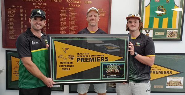 2021-YR1112-Reserves-Premeriship-Flag-Presentation